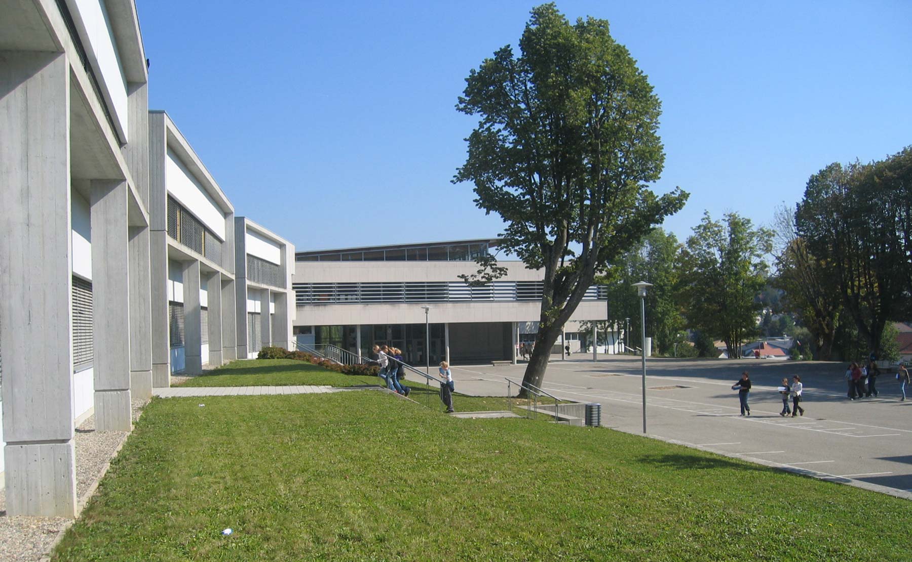 Cour - Collège Lucien Herr, Collège Idéal / Altkirch