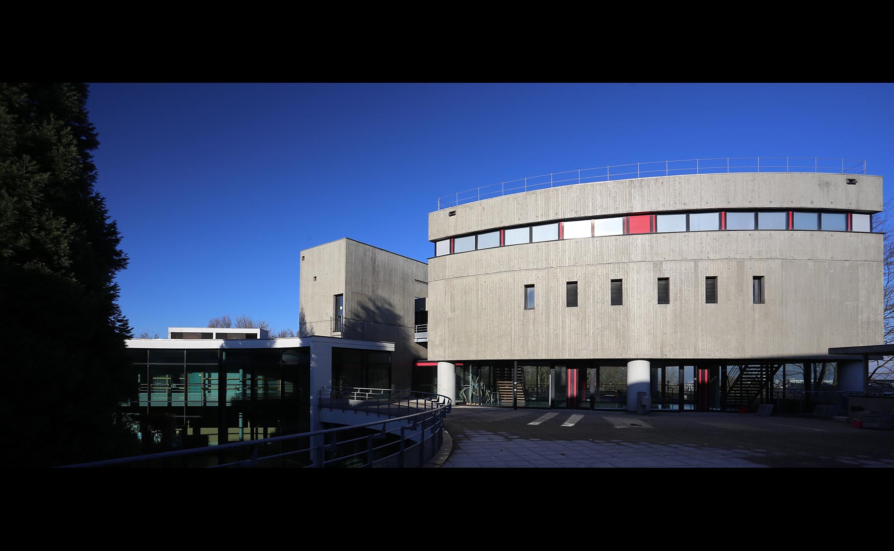 Terrasse - Faculté des Sciences et Techniques / Mulhouse