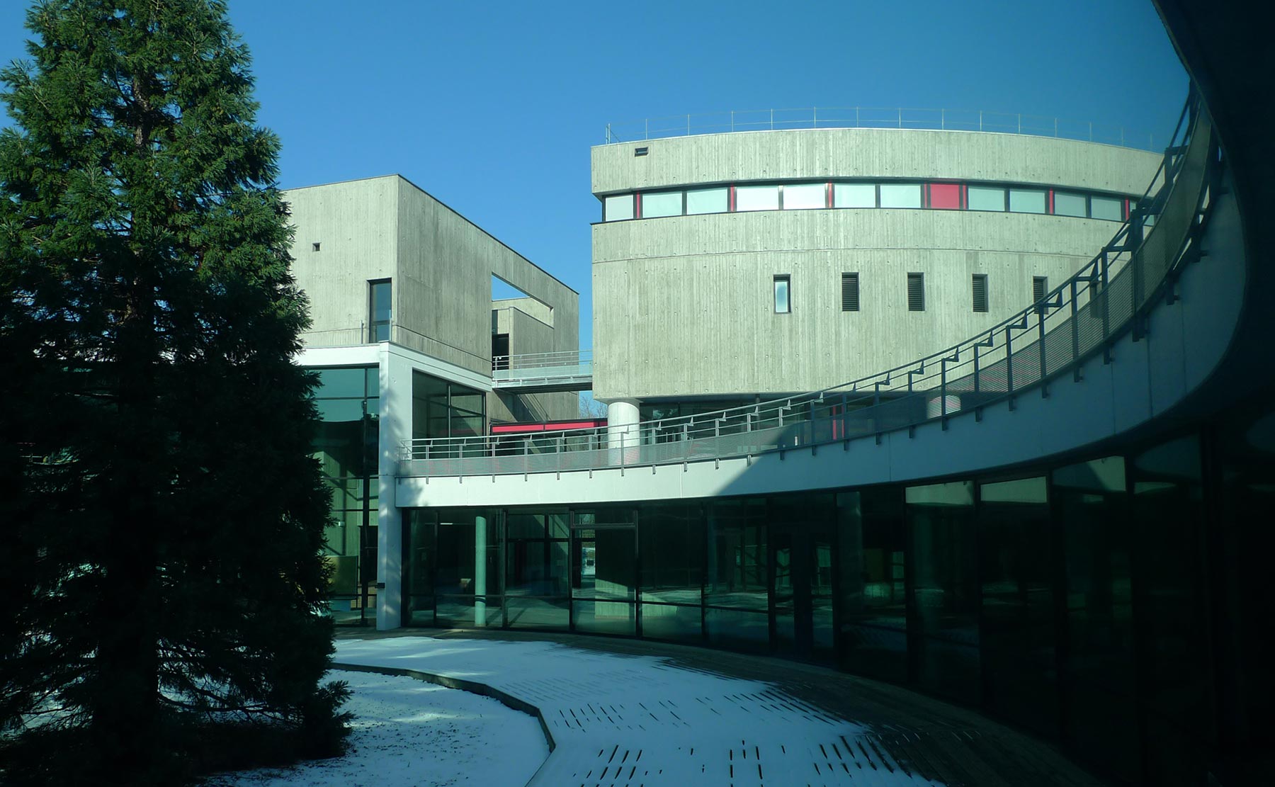 Patio - Faculté des Sciences et Techniques / Mulhouse
