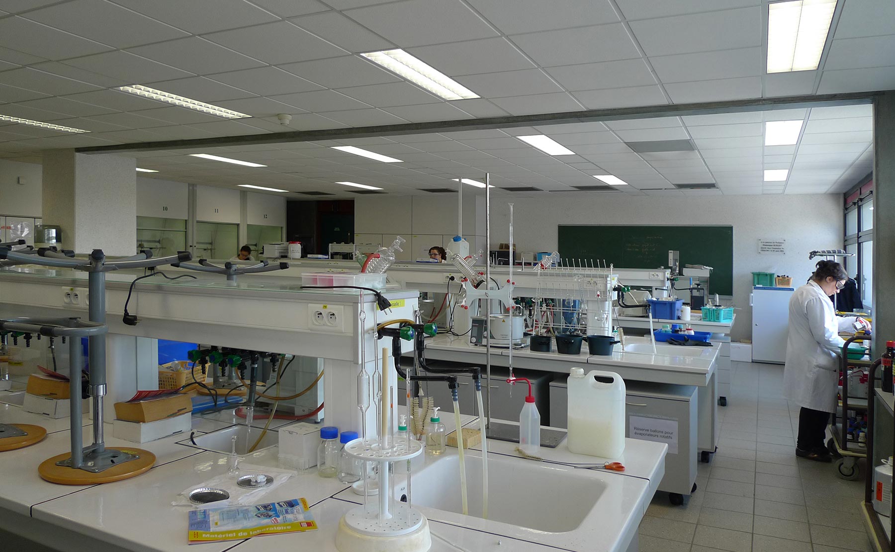 Laboratoire - Faculté des Sciences et Techniques / Mulhouse